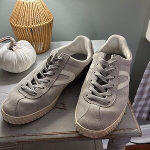 Tretorn Suede Sneaker